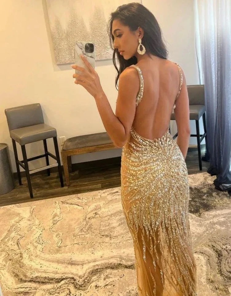 Gold dress ladies hotsell