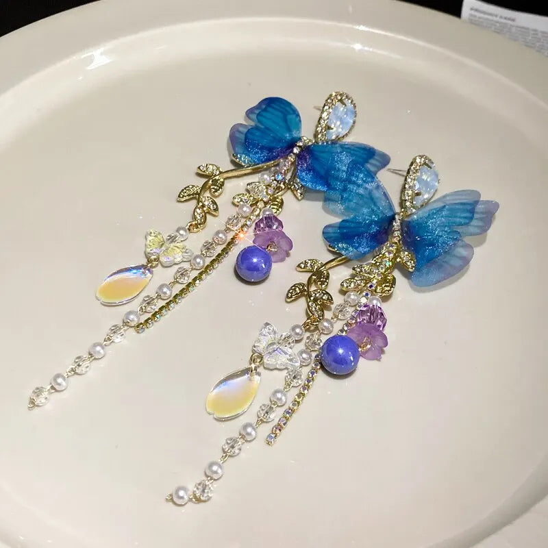 Dreamy Belle Butterfly Dangle Earrings