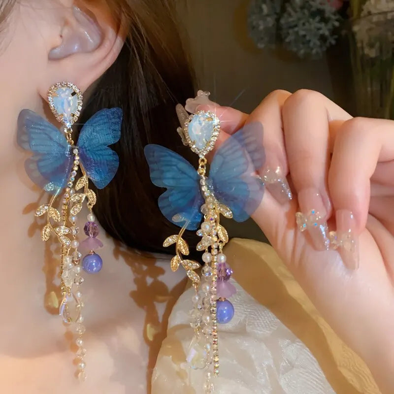 Dreamy Belle Butterfly Dangle Earrings
