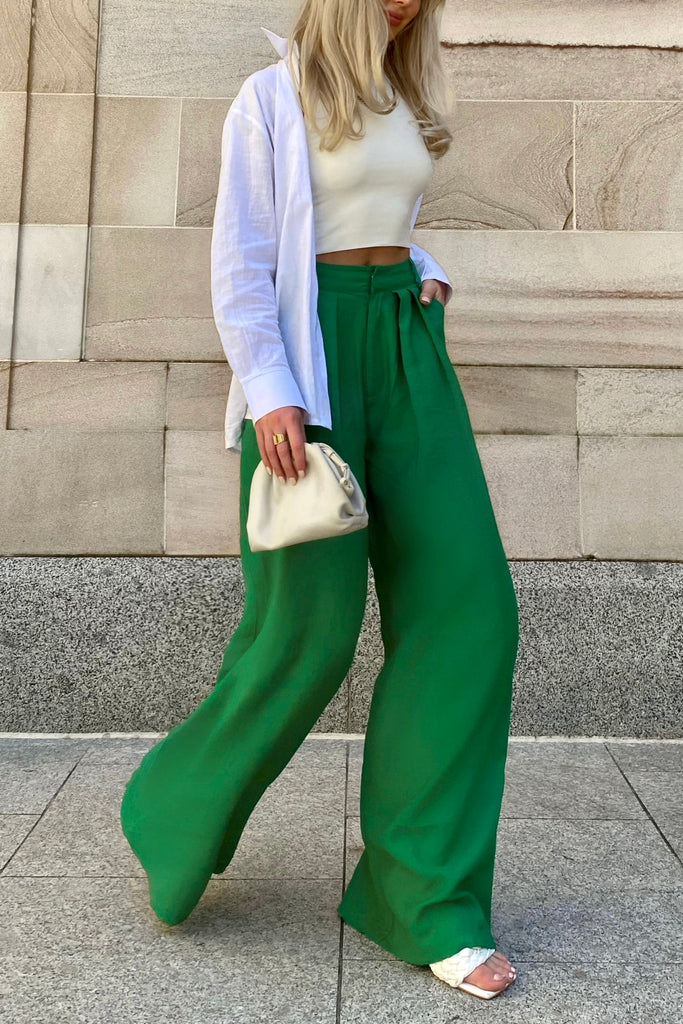 What to wear with emerald green pants 18 outfit combos to look refreshed